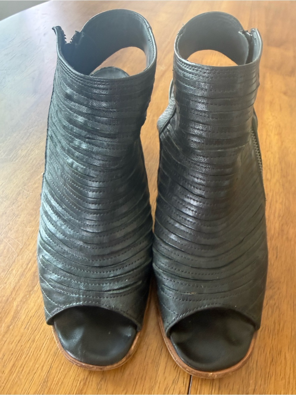 Paul Green Cayenne Black Leather Peep-Toe Booties size 10